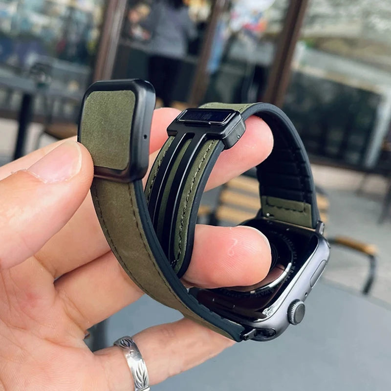 VYURE LEATHER LOOP