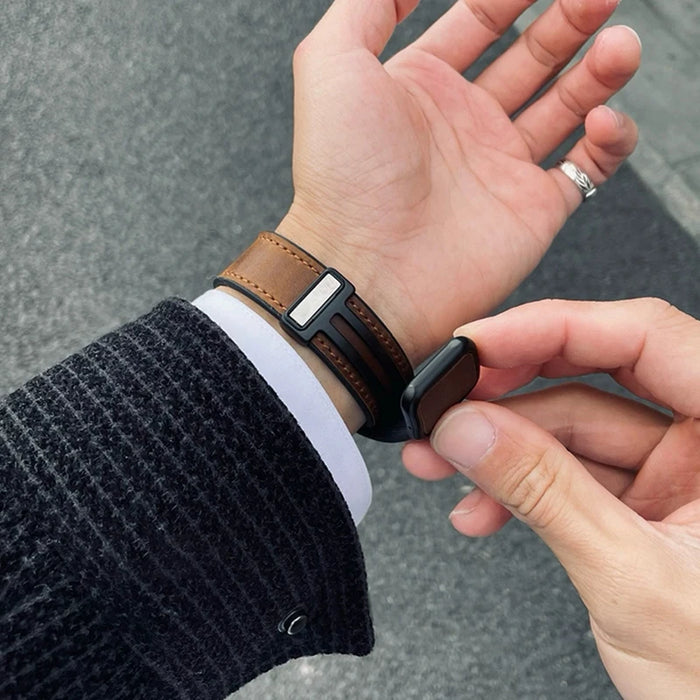 VYURE LEATHER LOOP