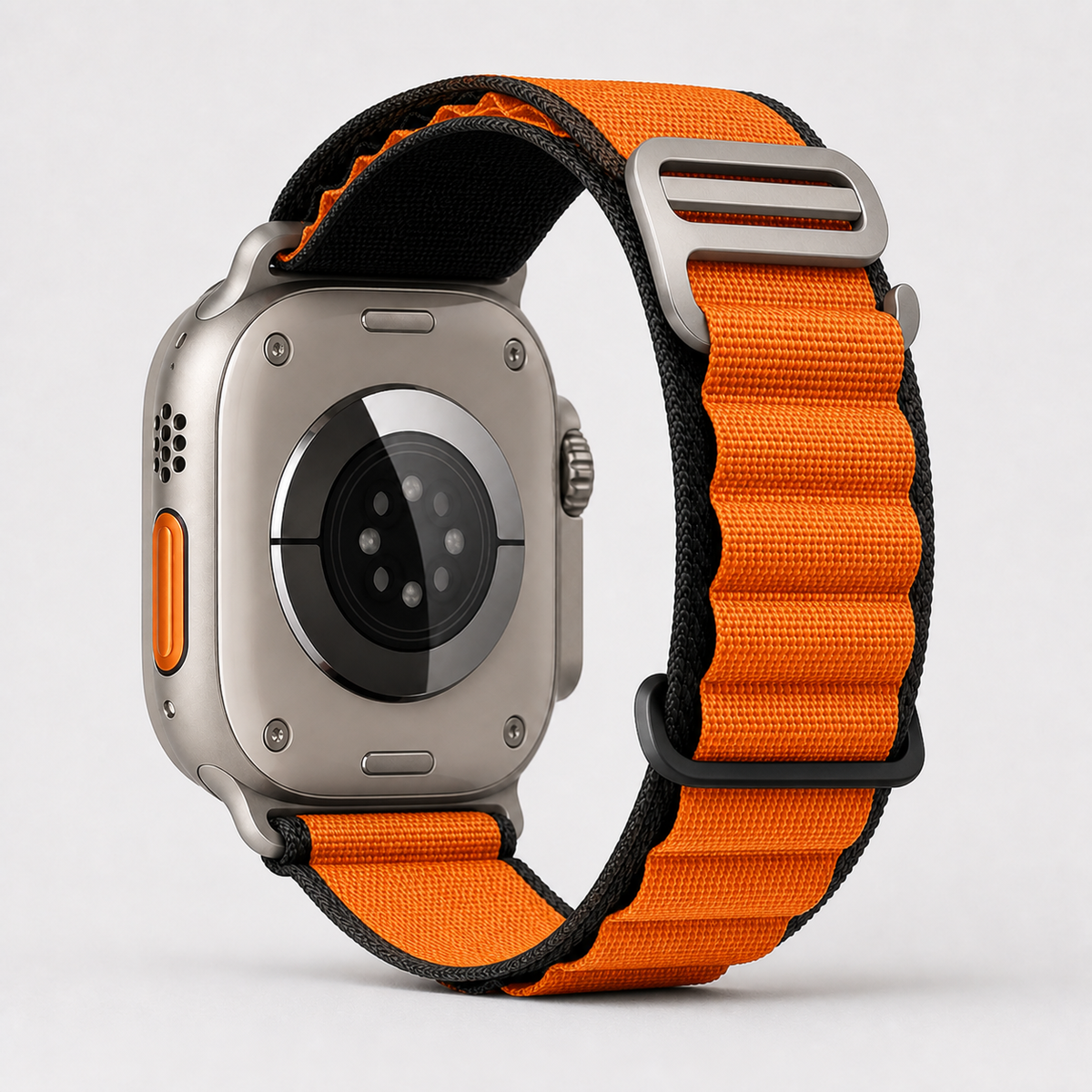 VYURE ALPINE LOOP — Negro y naranja